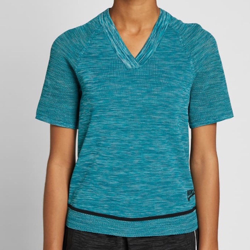 Nike Women’s Tech Knit Top (teal and midnight)